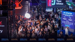 На Blockchain Life 2025 в Москве выступили лидеры криптосообщества России и мира